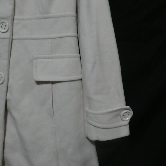 KENNETH COLE REACTION | size 6 | Ivory Button-Up Coat | Slashed Front Pockets - Picture 7 of 16